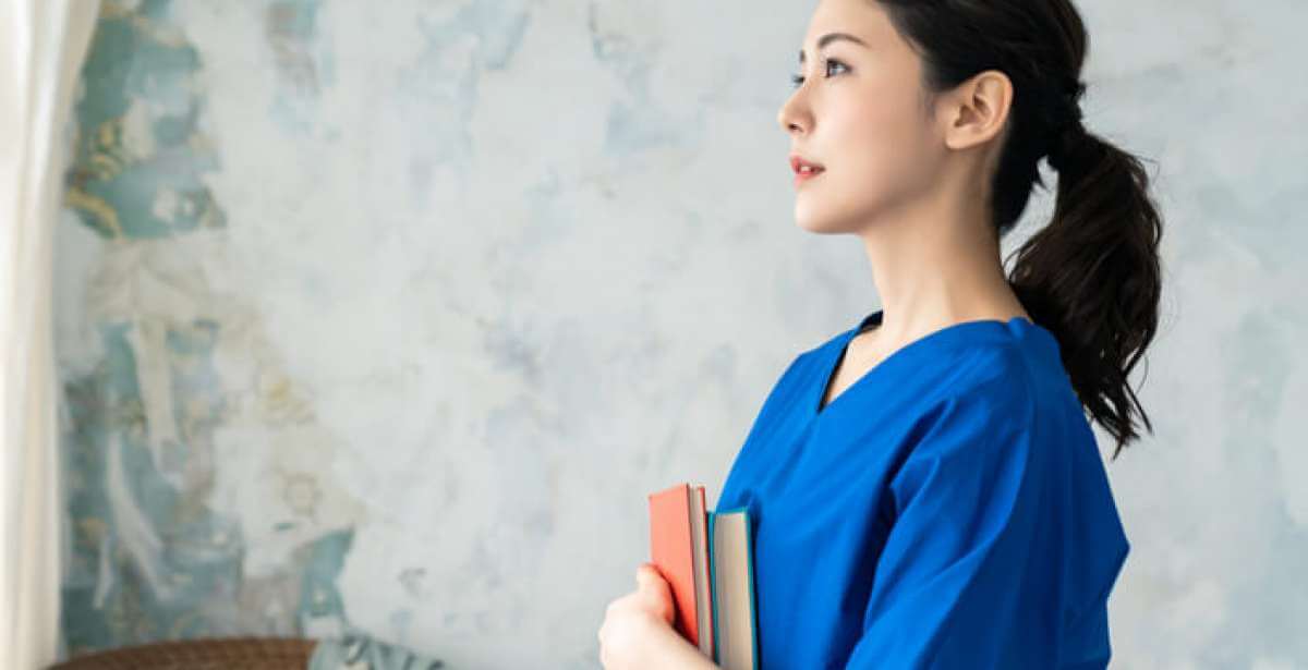 Best Books for a Family Nurse Practitioner Student to Read