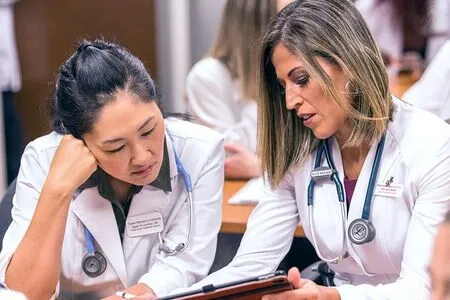 TWU Nurse Practitioner Students Studying Together